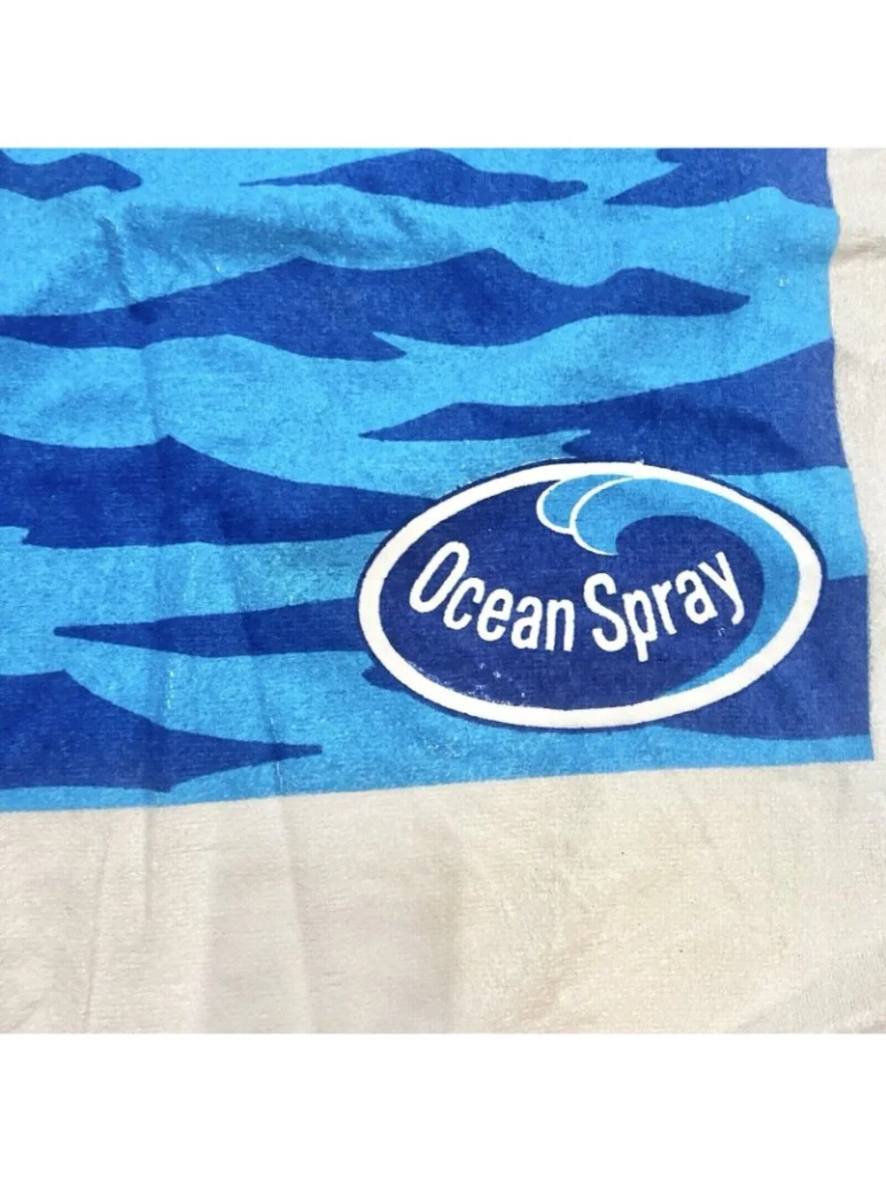 Vintage Ocean Spray beach towel Dolphins center for Marine Conservation